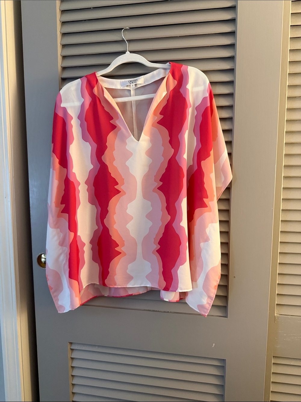 CROSBY by Mollie Burch Pink & Red Wave-Print V-Neck Blouse